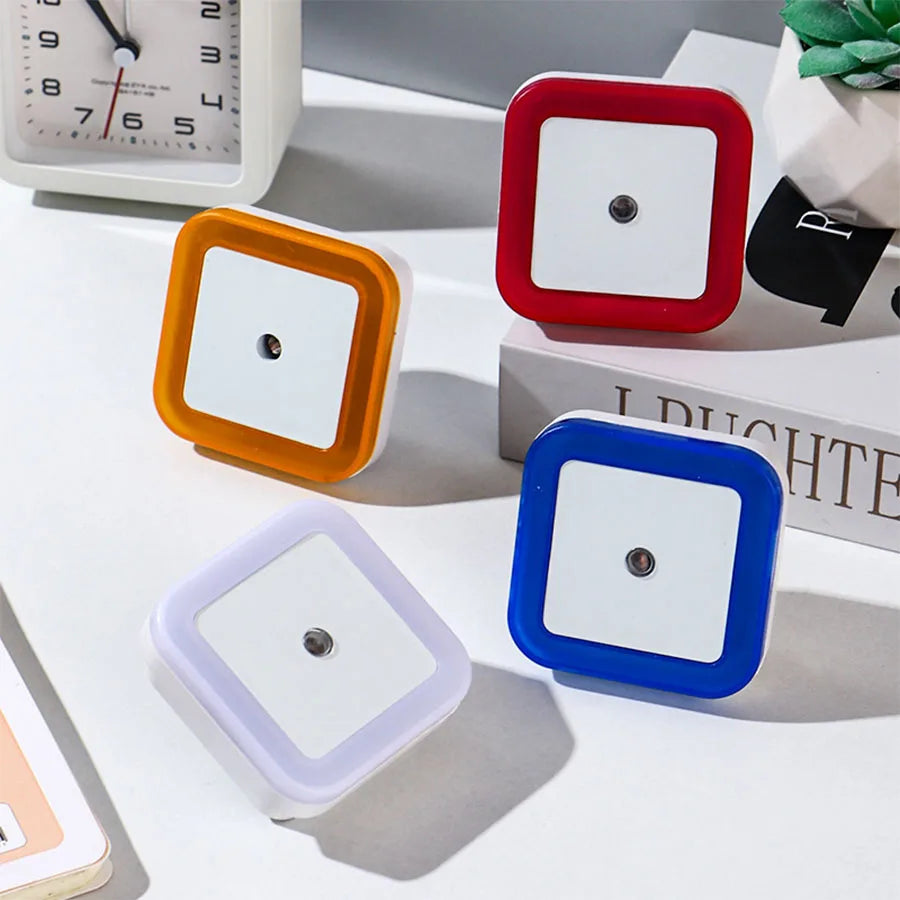 Plug in Dimmable Led Night Light with Auto Dusk to Dawn Sensor,for Hallway Bedroom Kids Room Kitchen Stairway,4Pack white light